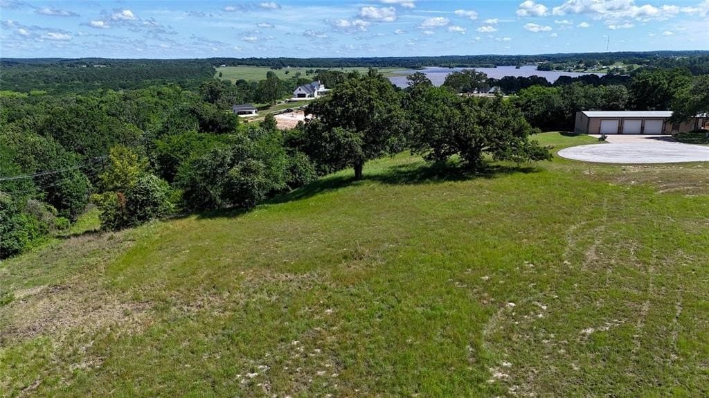 1.02 acres in Henderson County - photo 3