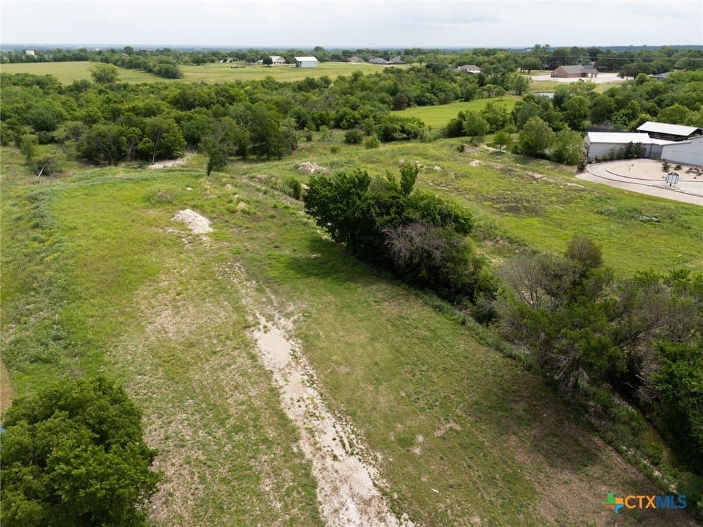 2.97 acres in McLennan County - photo 9