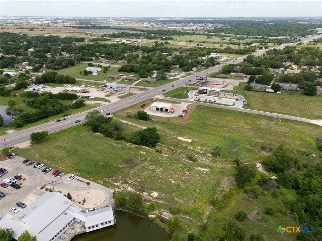2.97 acres in McLennan County - photo 5