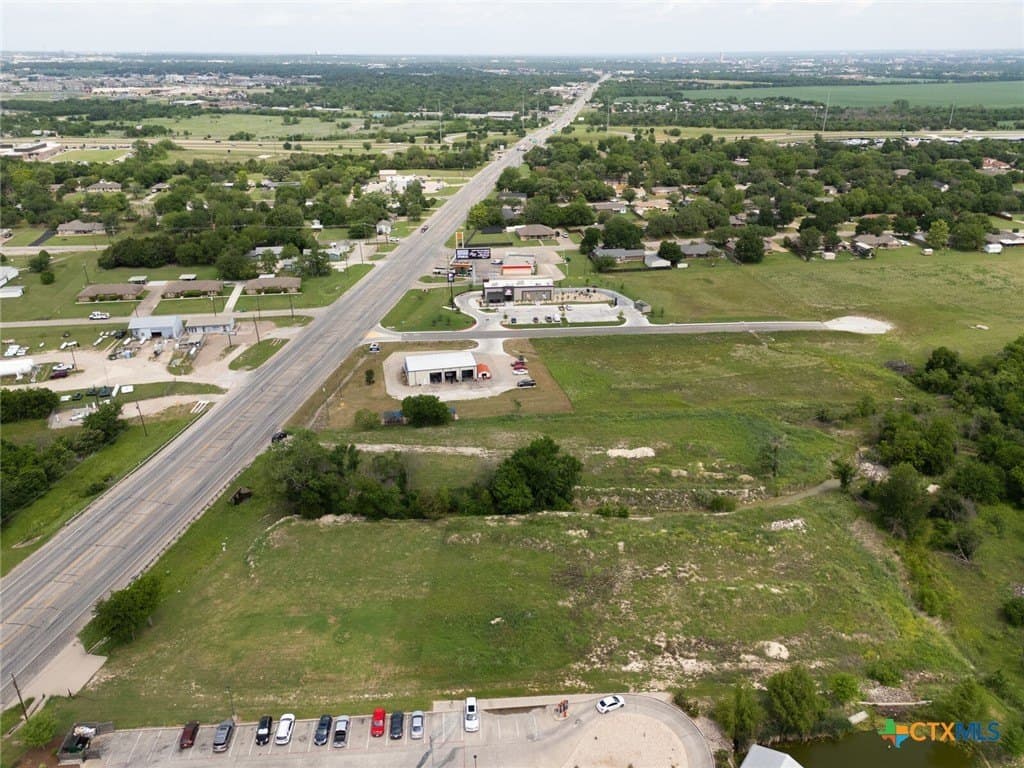 2.97 acres in McLennan County - photo 4