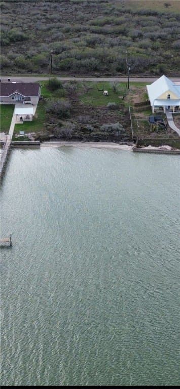 0.5 acres in Kleberg County - photo 4
