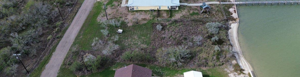 0.5 acres in Kleberg County - photo 3