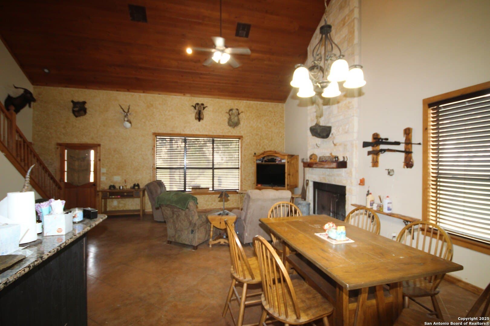 2,000 acres in Kerr County - photo 28
