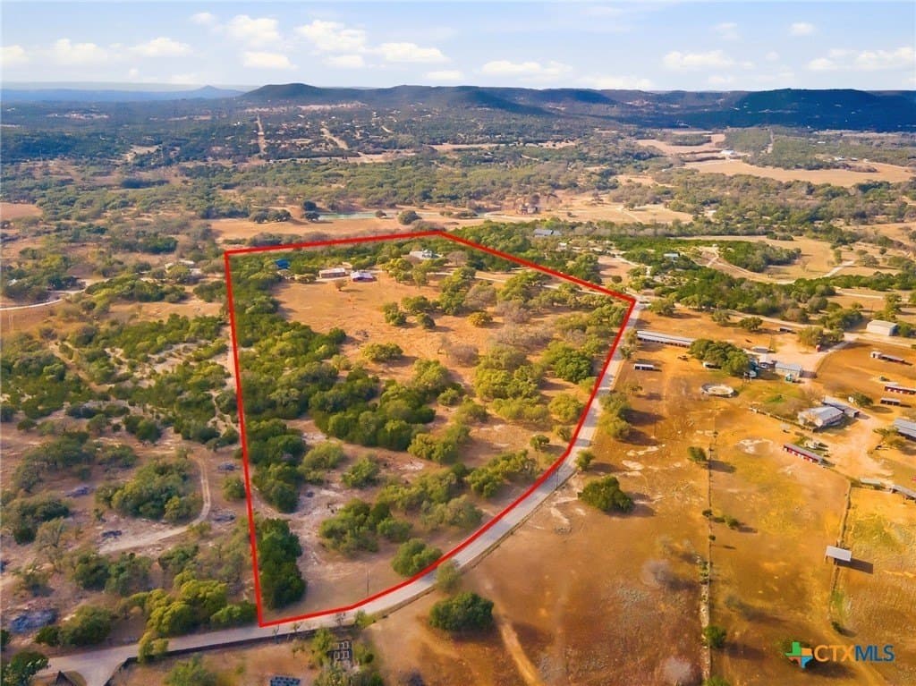 29.68 acres in Bandera County - photo 48