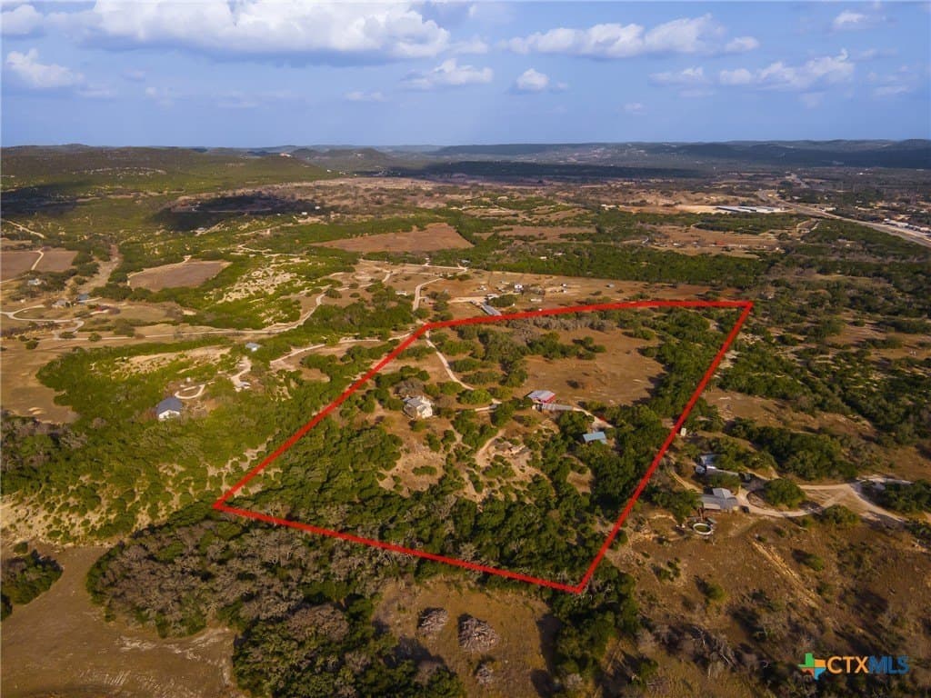 29.68 acres in Bandera County - photo 47