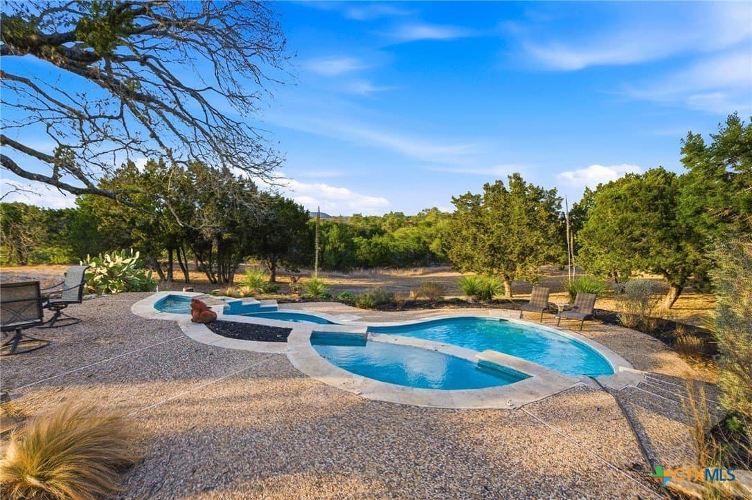 29.68 acres in Bandera County - photo 30