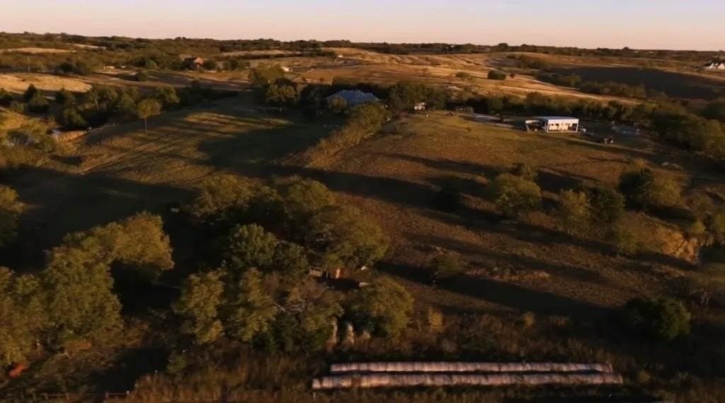 160.73 acres in Ellis County - photo 11