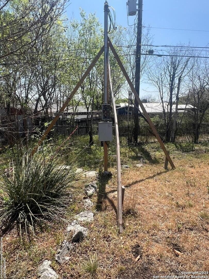 0.4 acres in Bexar County - photo 9