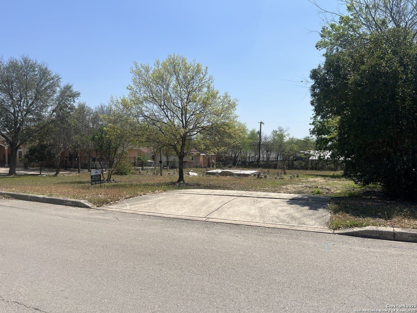0.4 acres in Bexar County - photo 5