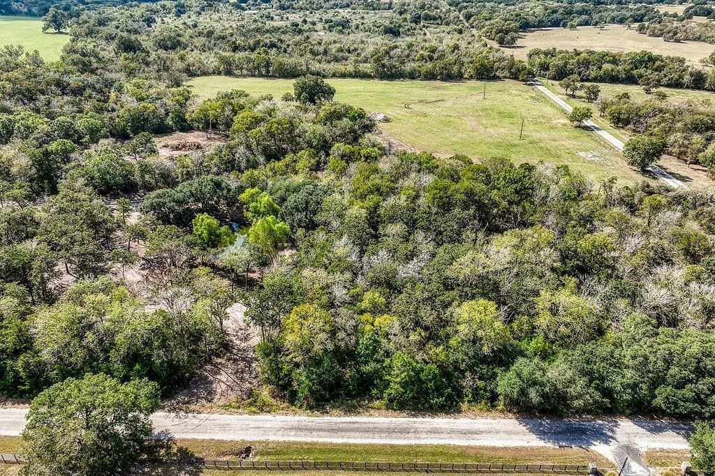 10 acres in Washington County - photo 2