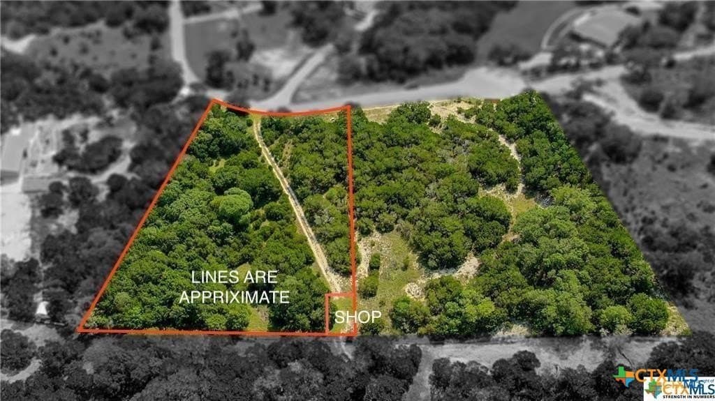 1365 Windy Hill lot: 13