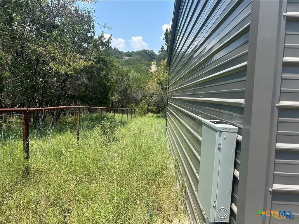 2 acres in Bell County - photo 4