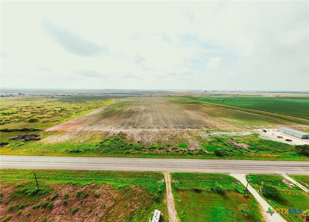 5.93 acres in Calhoun County - photo 4