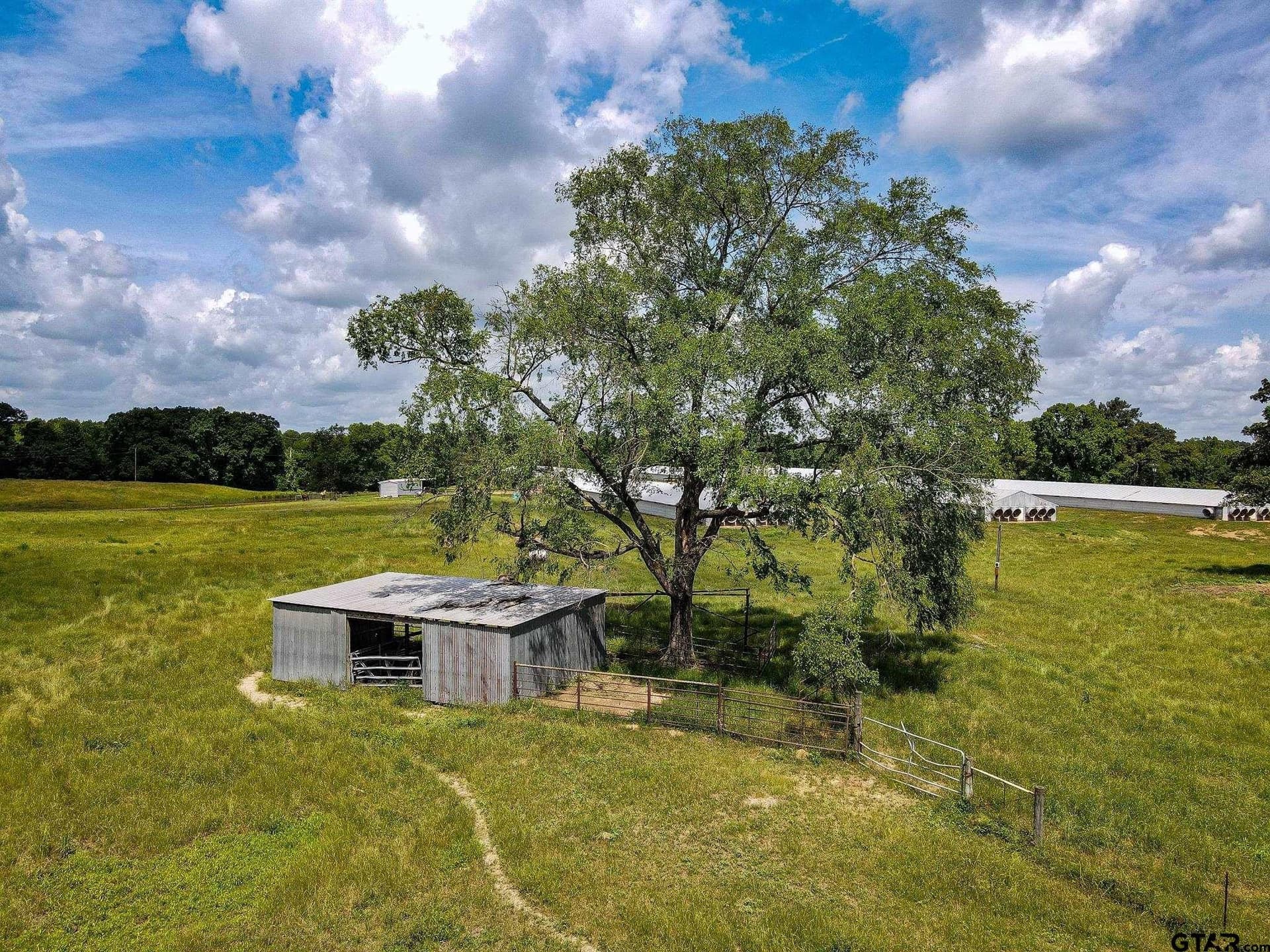 42.33 acres in Morris County - photo 10