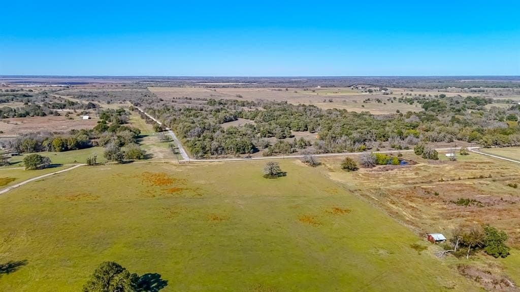 13.45 acres in Navarro County - photo 13