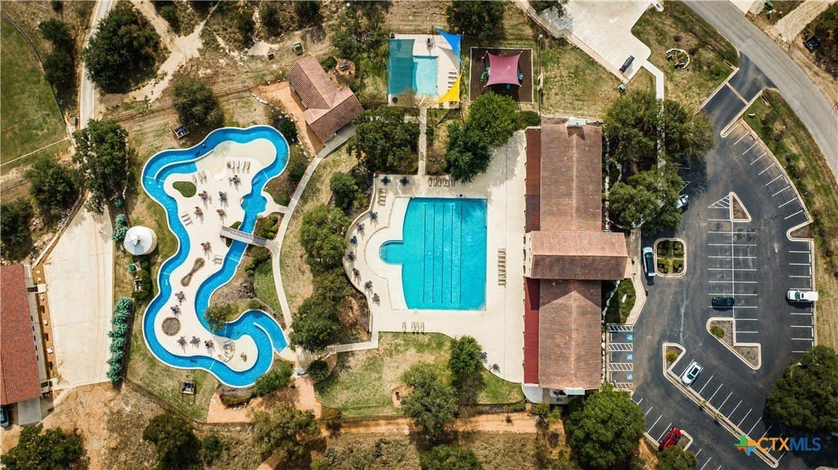 10.61 acres in Comal County - photo 2