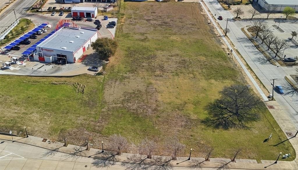 0.92 acres in Dallas County - photo 11