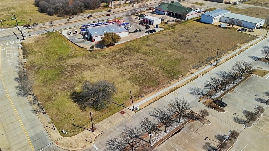 0.92 acres in Dallas County - photo 13