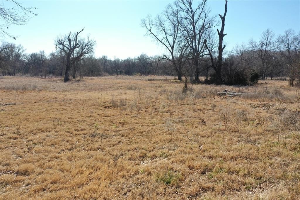21.47 acres in Freestone County - photo 18