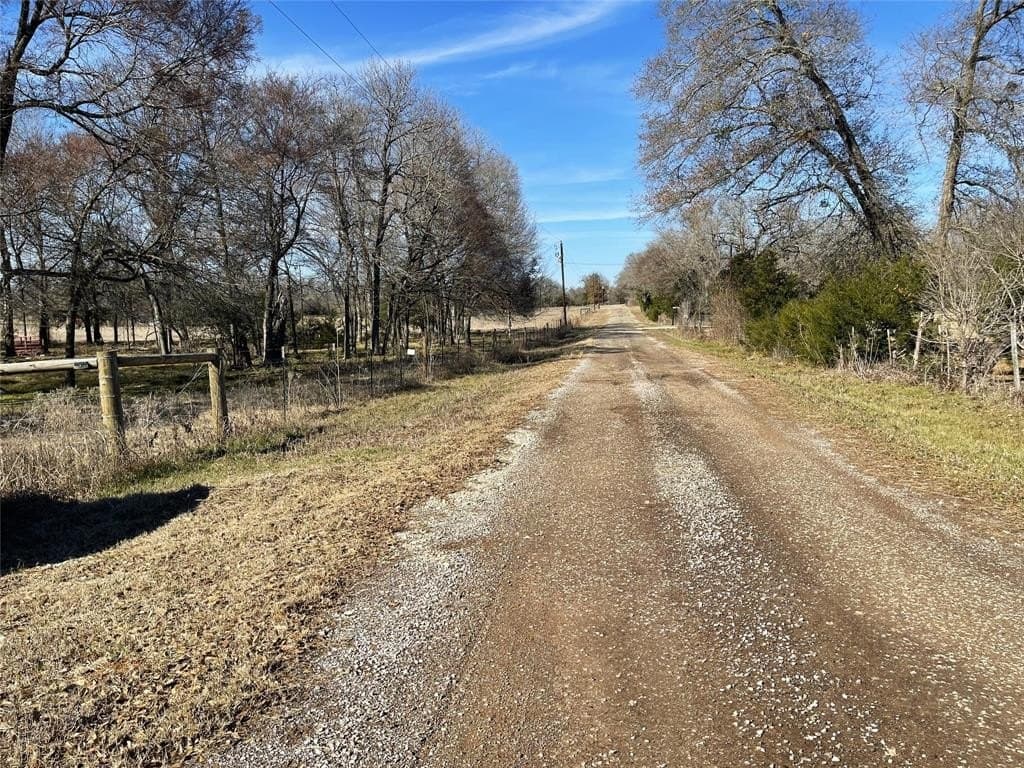 21.47 acres in Freestone County - photo 27