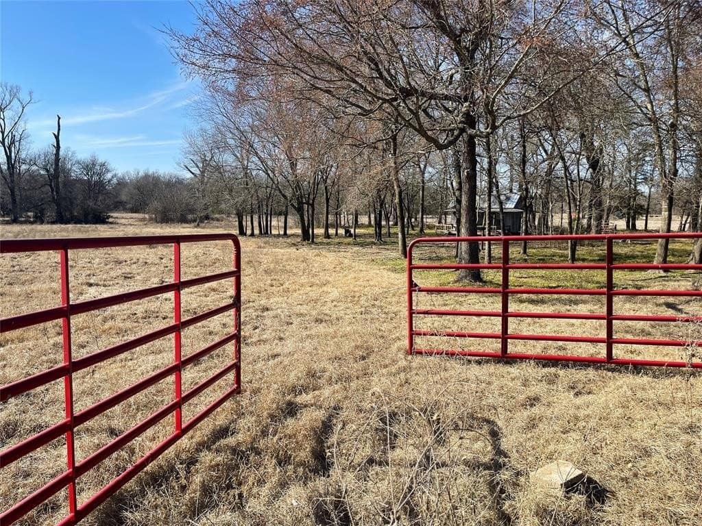 21.47 acres in Freestone County - photo 3