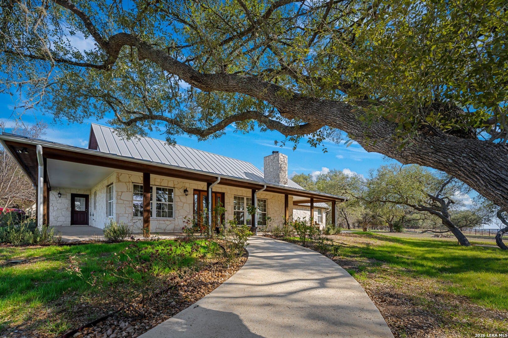 20 acres in Comal County - photo 38