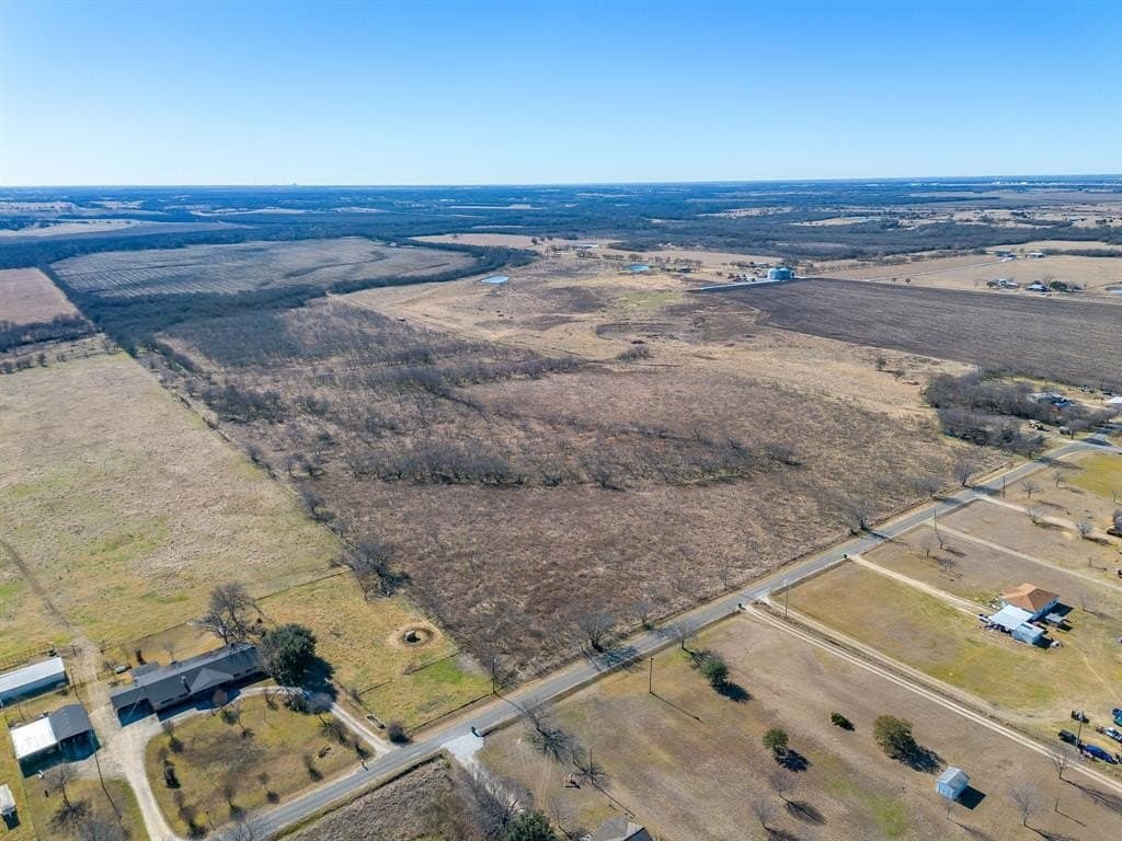 105.5 acres in McLennan County - photo 4