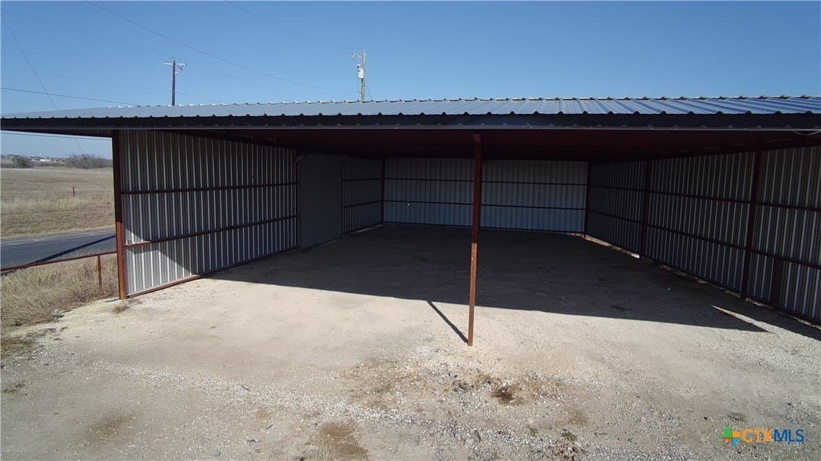 2.66 acres in Williamson County - photo 5