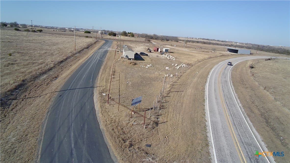 2.66 acres in Williamson County - photo 9