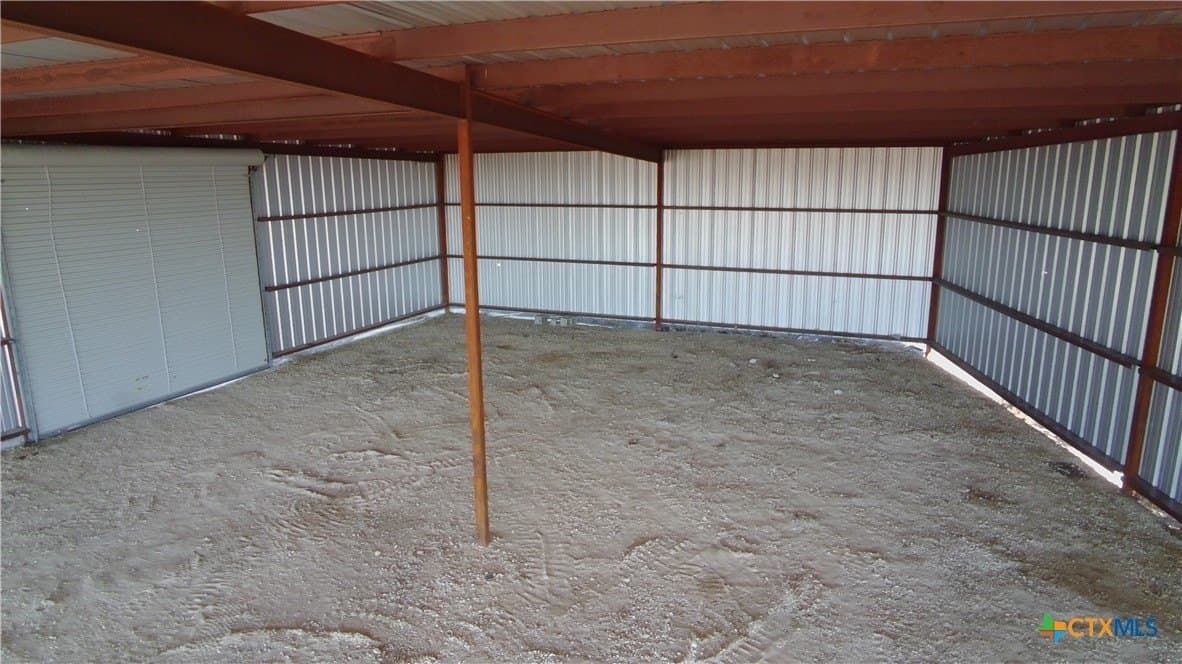 2.66 acres in Williamson County - photo 3