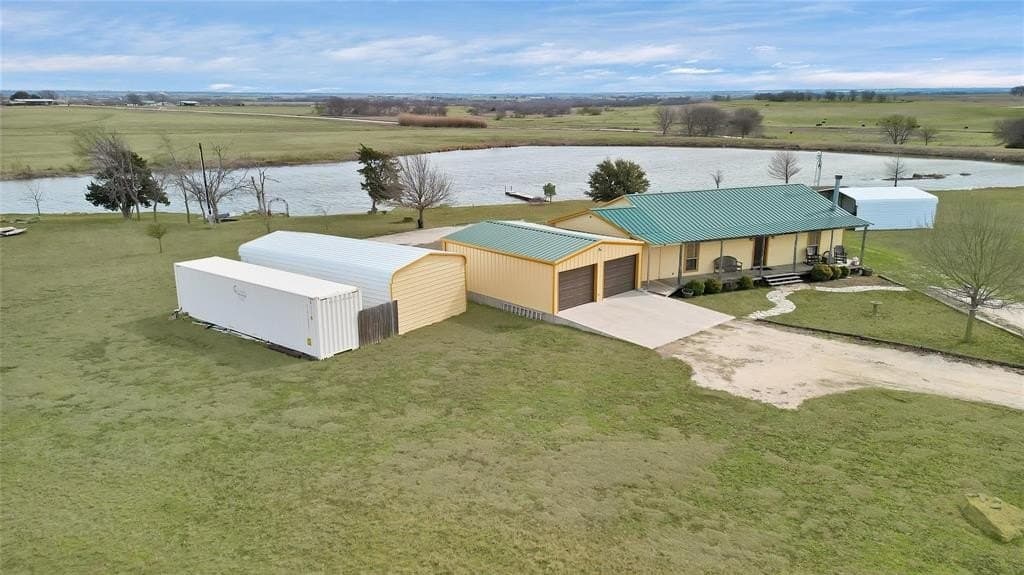 34.13 acres in Hill County - photo 2