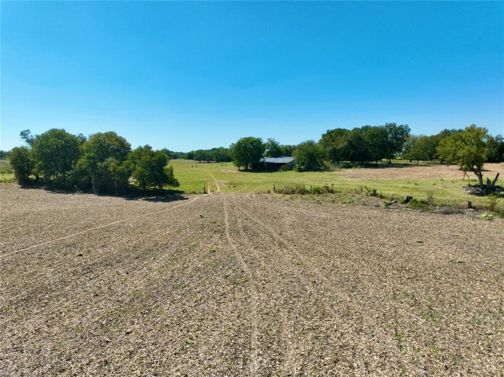 1,368 acres in Ellis County - photo 18