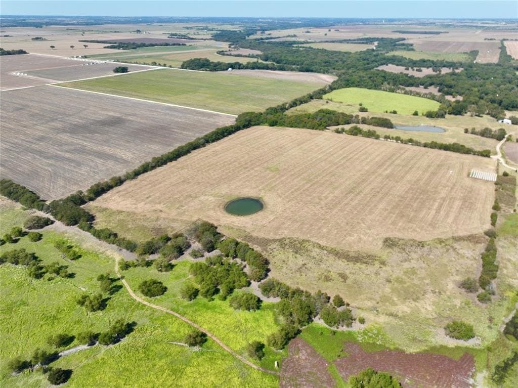 1,368 acres in Ellis County - photo 7