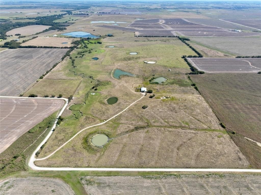 1,368 acres in Ellis County - photo 12