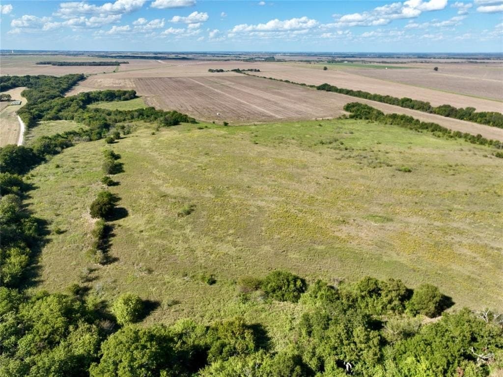1,368 acres in Ellis County - photo 30