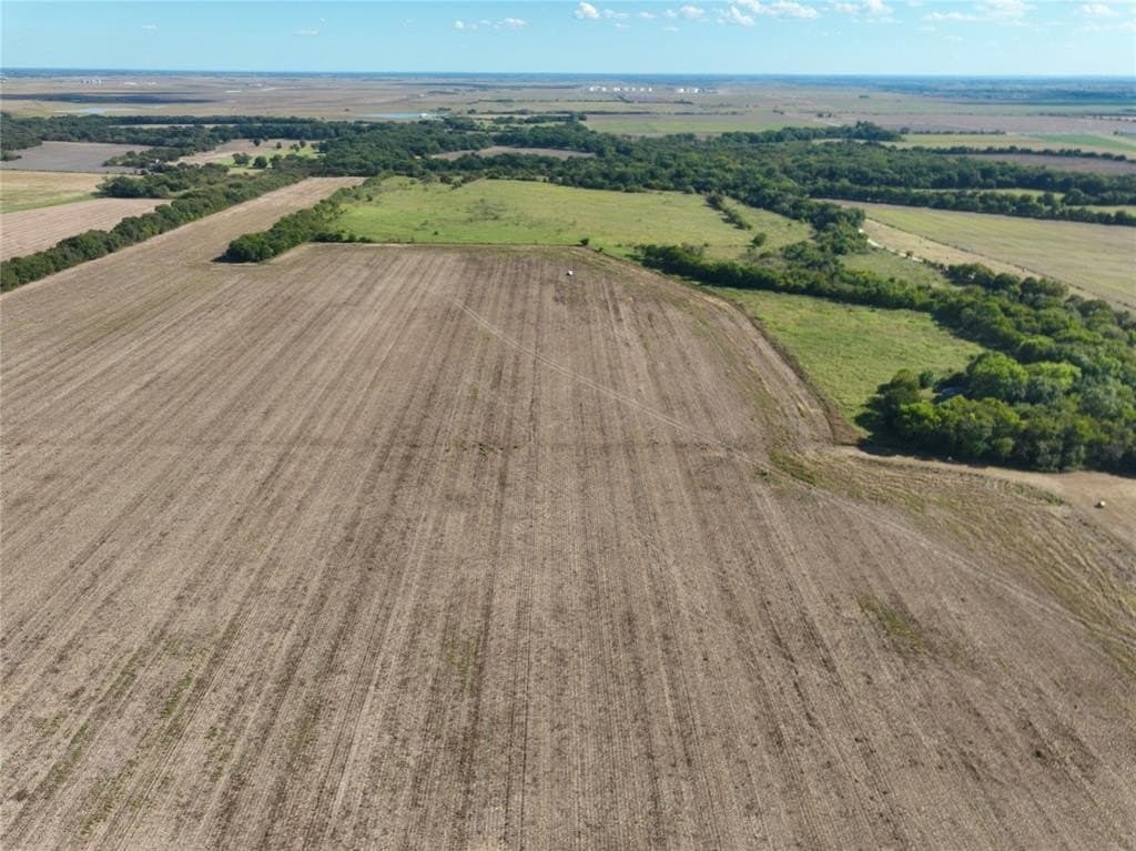 1,368 acres in Ellis County - photo 28
