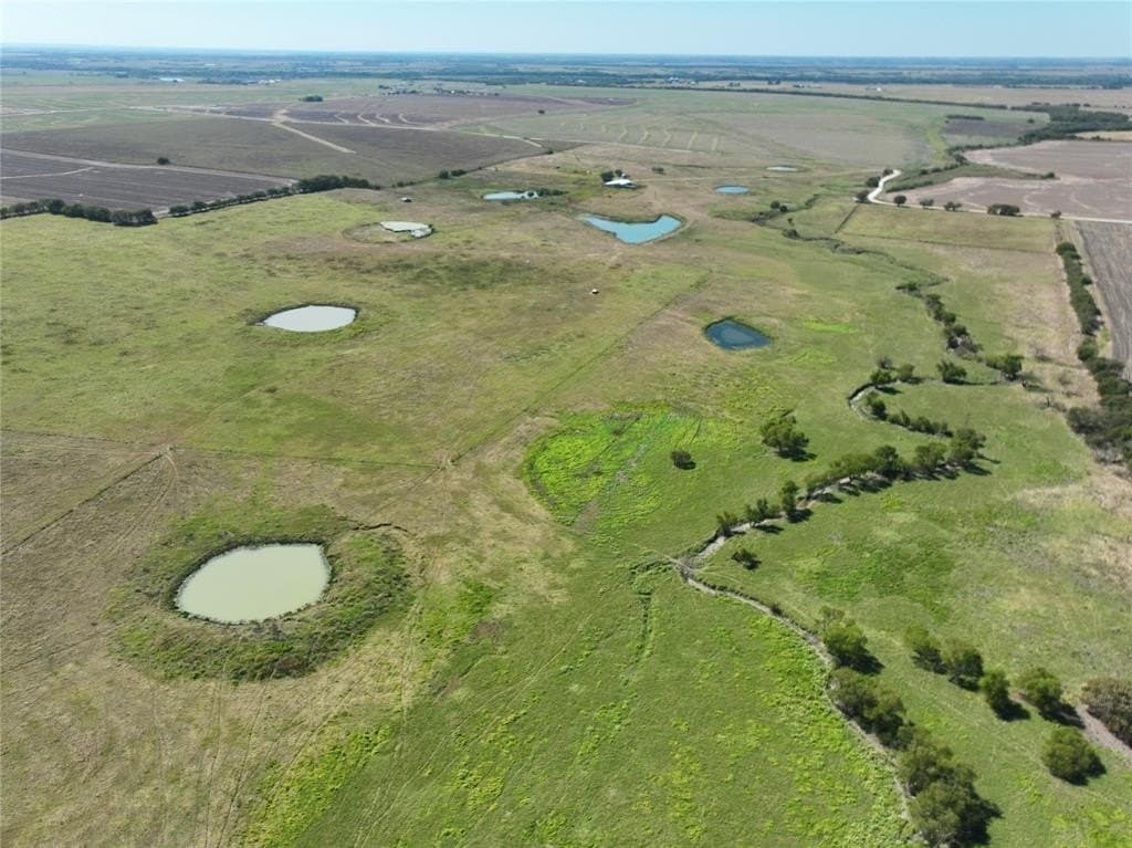 1,368 acres in Ellis County - photo 15