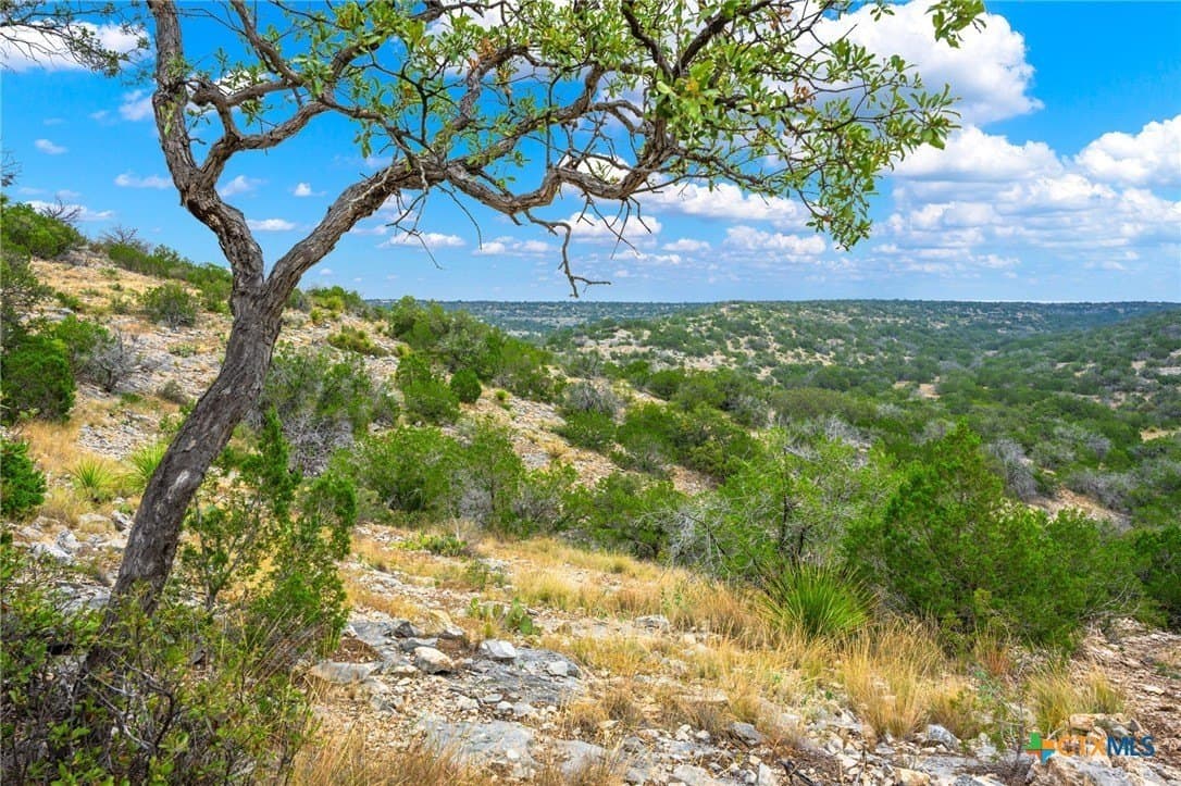 636 acres in Val Verde County - photo 16