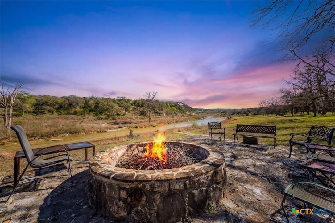 24.03 acres in Hays County - photo 4
