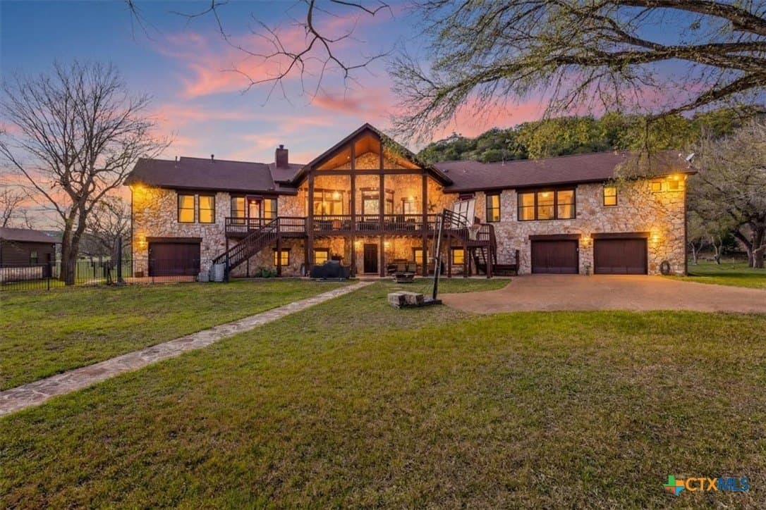 24.03 acres in Hays County - photo 2