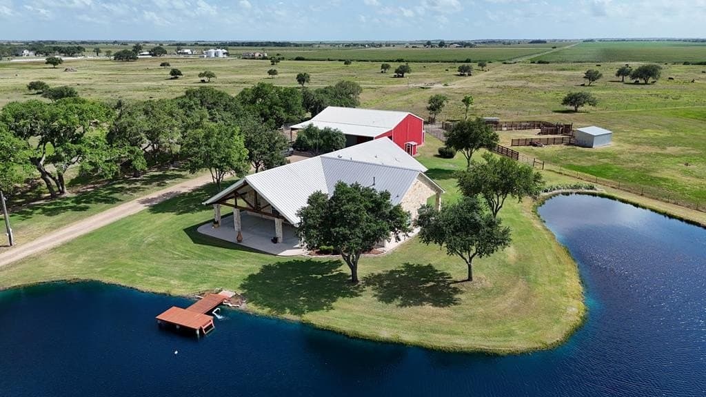 57.79 acres in Texas County - photo 2