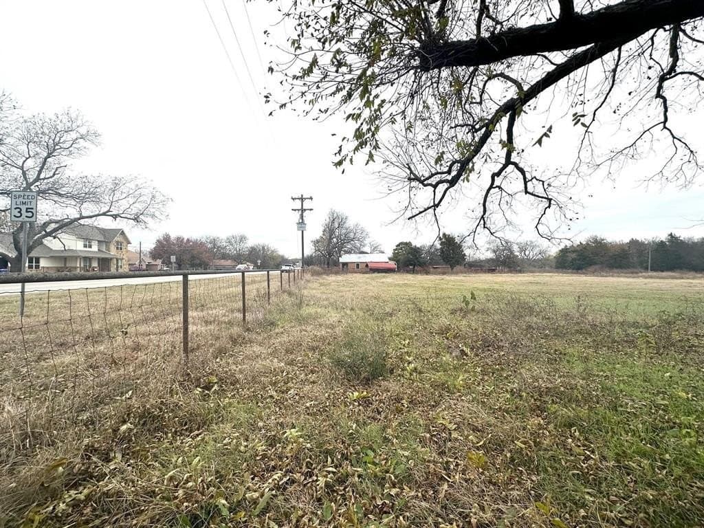 3.5 acres in Cooke County - photo 10