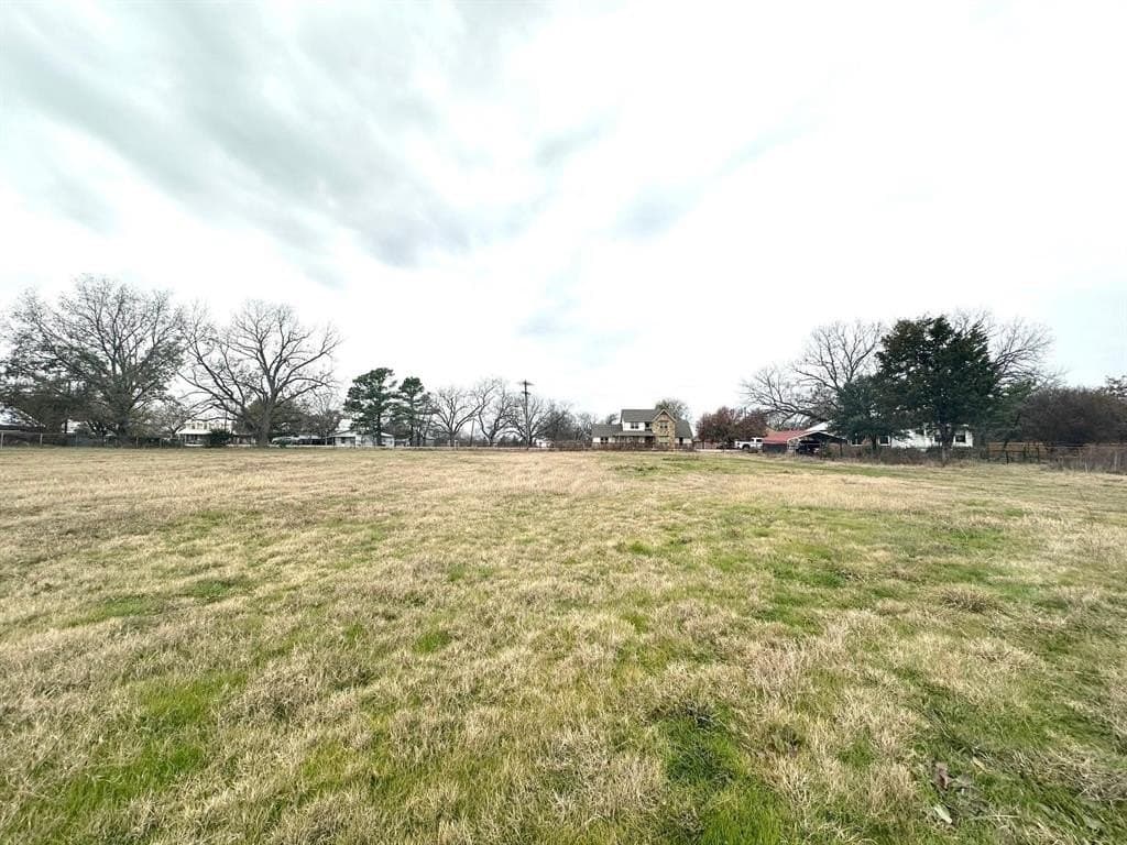 3.5 acres in Cooke County - photo 4