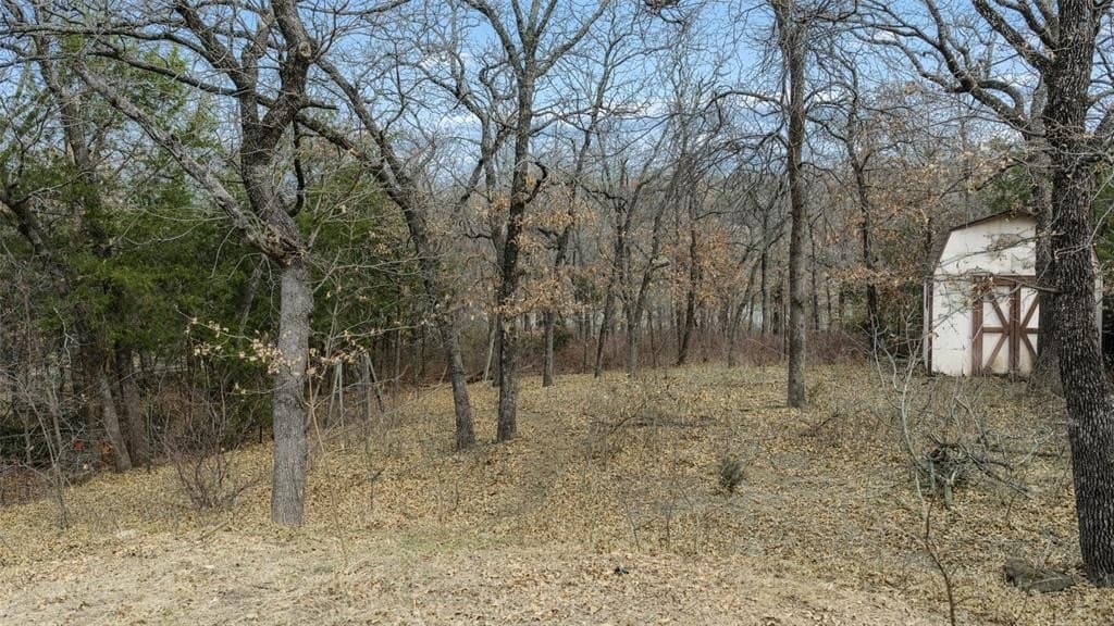 0.63 acres in Tarrant County - photo 18