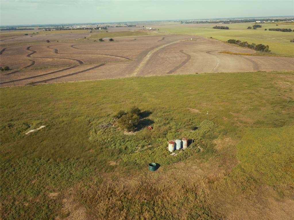 105.2 acres in Falls County - photo 2