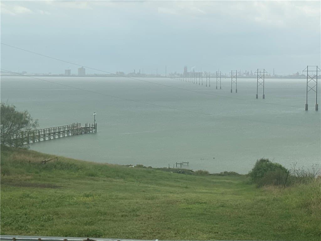 1.07 acres in San Patricio County - photo 5