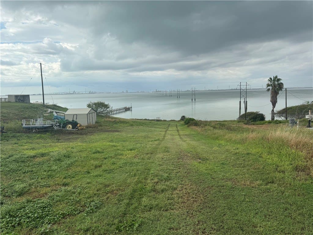 1.07 acres in San Patricio County - photo 3