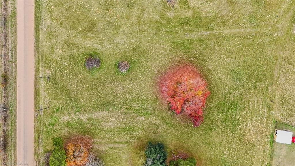 0.66 acres in Henderson County - photo 3