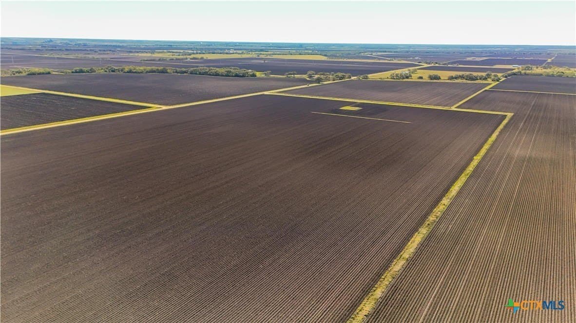 41.04 acres in Wharton County - photo 7