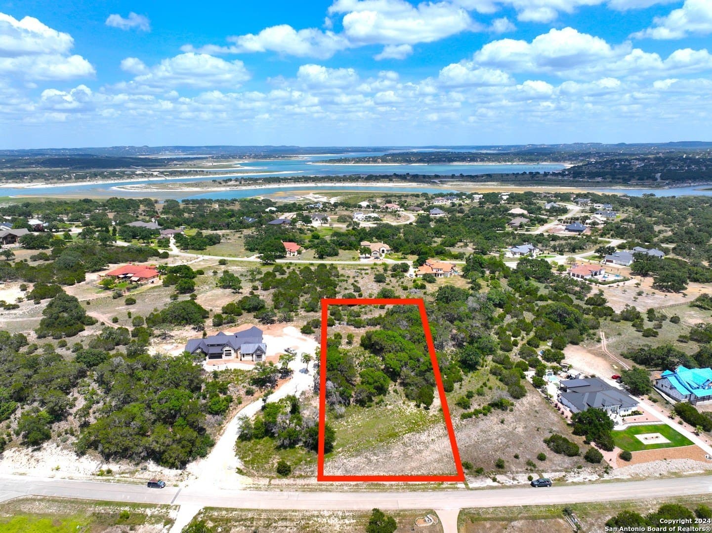 1.28 acres in Comal County - photo 4